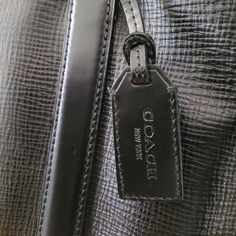 EUC Vintage Coach Metropolitan Commuter Double-zip Briefcase, black and brass - Picture 4 of 10